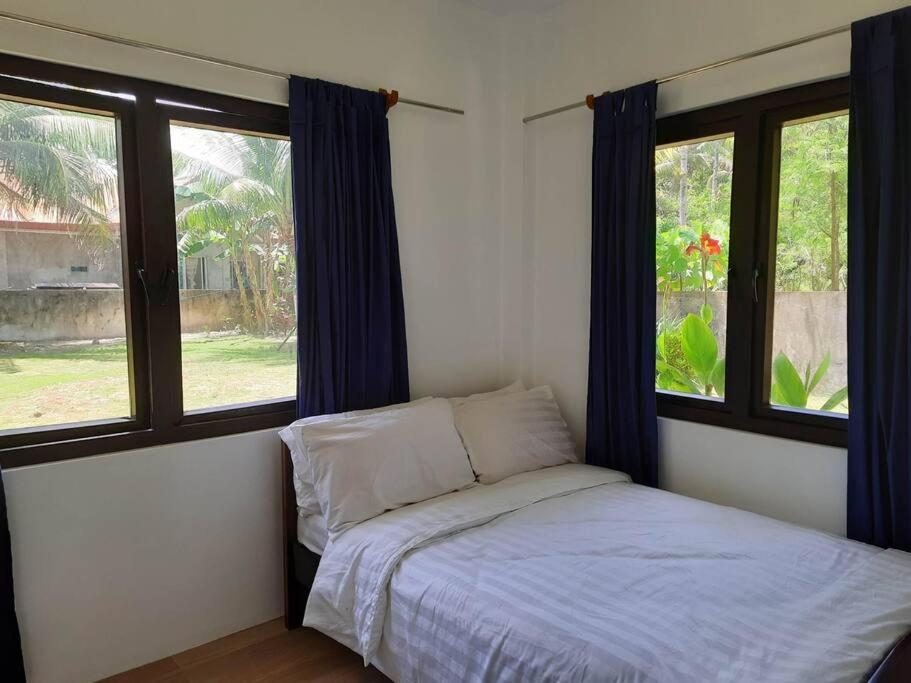 Sunset Beach House Siargao Sta Fe, General Luna เจเนอรัลลูนา ภายนอก รูปภาพ
